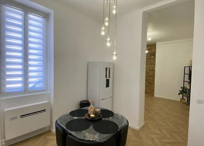 Grand T2 Cours Napoléon A