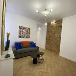 Grand T2 Cours Napoleon A Apartamento