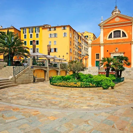 Apartamento Grand T2 Cours Napoleon A *